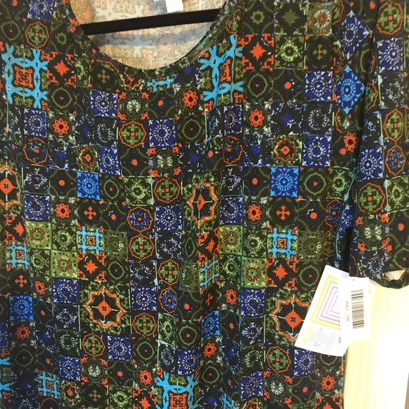 Lularoe Julia - Picture 2 of 3